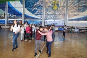 Забавление, спорт и танци в Бургас с ADVENTURE TEAM (4)