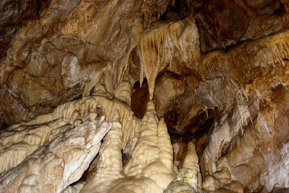 ягодинска пещера