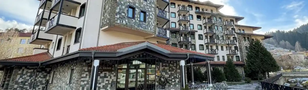 Хотел Родопски Дом - гр. Чепеларе